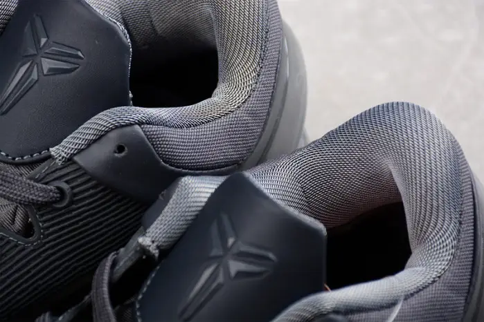 Nike Kobe 7Fade to Black 
