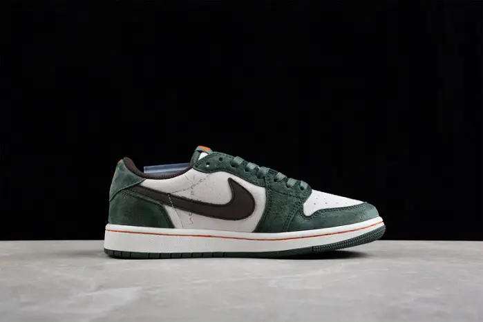 Air Jordan 1 Low 