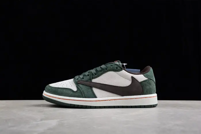 Air Jordan 1 Low 