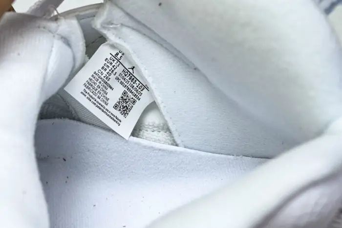 Air Jordan 5 OG "White Metallic" 