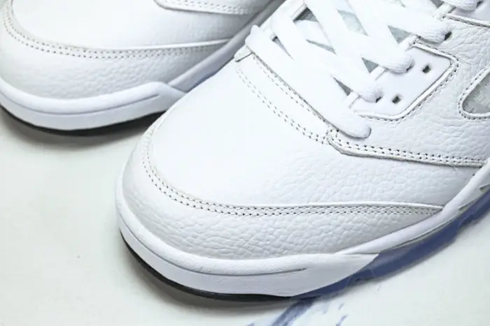 Air Jordan 5 OG "White Metallic" 