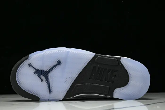 Air Jordan 5 OG "White Metallic" 