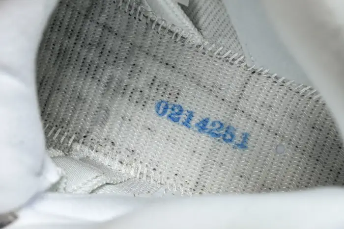 Air Jordan 5 OG "White Metallic" 