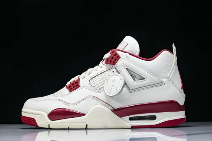 Air Jordan 4 “Sierra Red” 