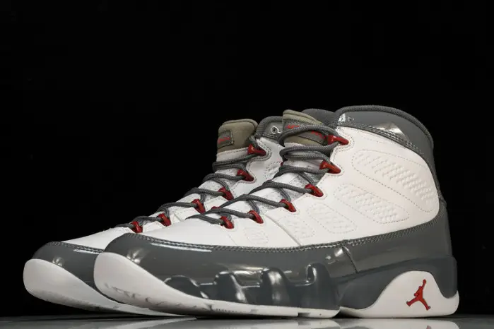 Air Jordan 9 Fire Red 