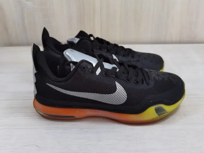 NIKE Kobe 10 X EP 