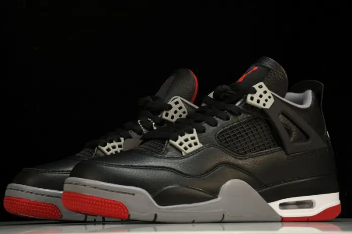 Air Jordan 4“Bred Reimagined” 