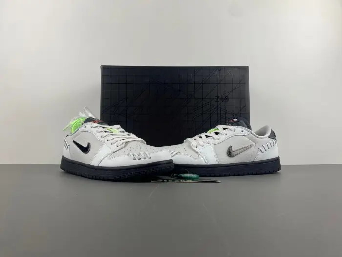 Air Jordan 1 Low OG 