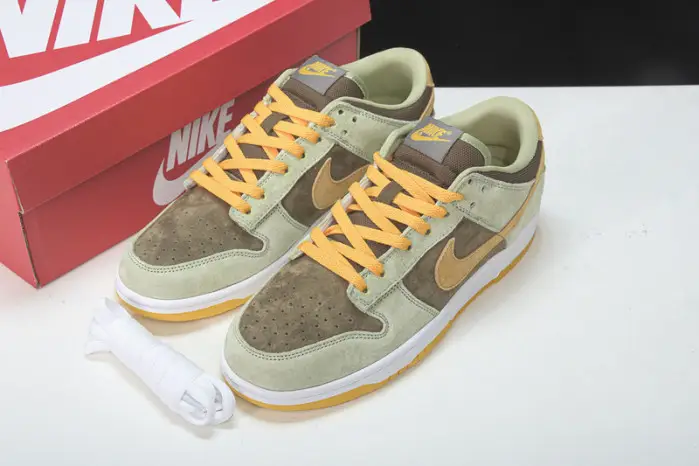 Nk SB Dunk Low Prm 