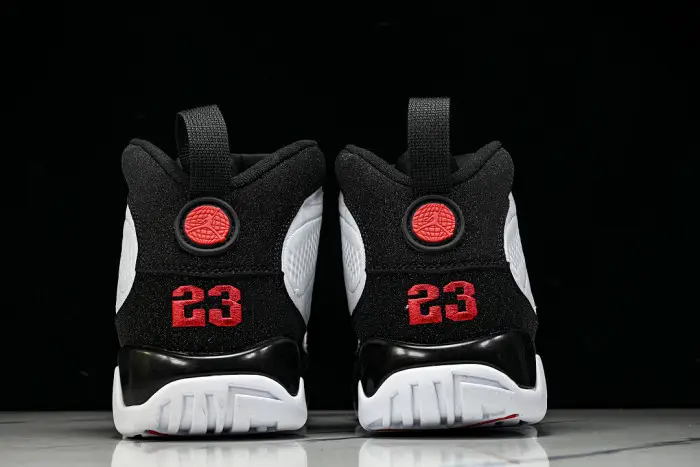 Air Jordan 9 