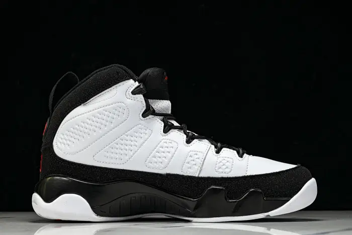 Air Jordan 9 