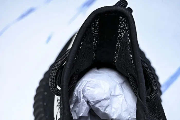 Yeezy Boost 350 V2 Core Black White 