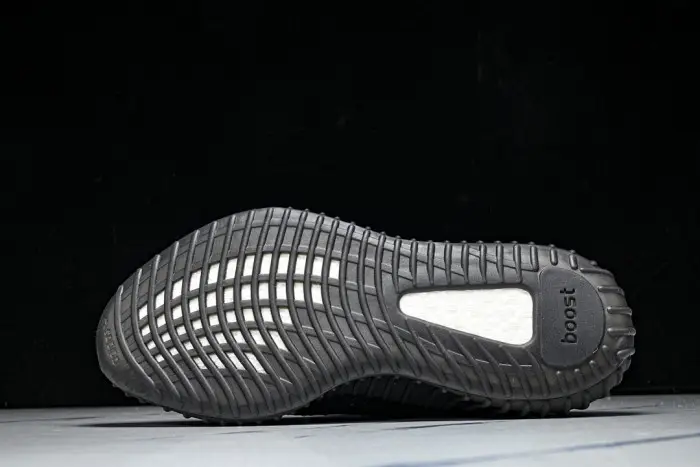 Yeezy Boost 350 V2 Core Black White 
