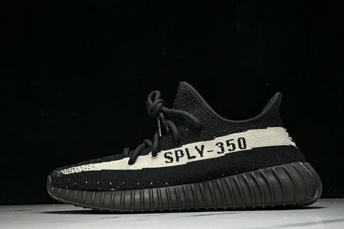 Yeezy Boost 350 V2 Core Black White 