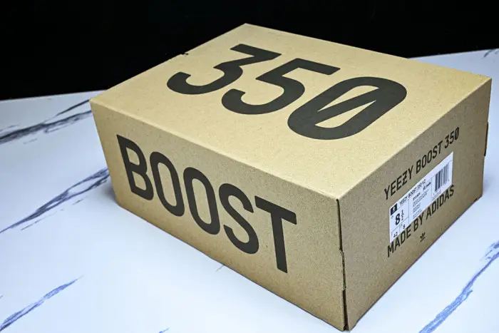 Yeezy Boost 350 V2 Core Black White 