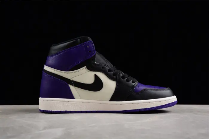 Jordan 1 Retro High Court Purple 