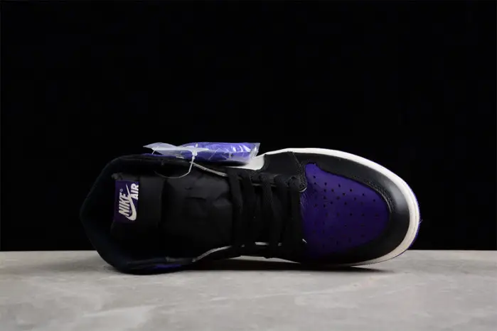 Jordan 1 Retro High Court Purple 