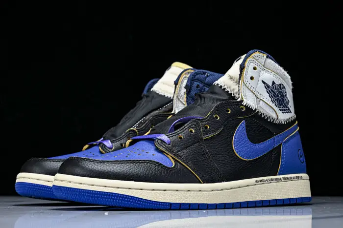 Fragment x Union x Air Jordan 1 Retro 