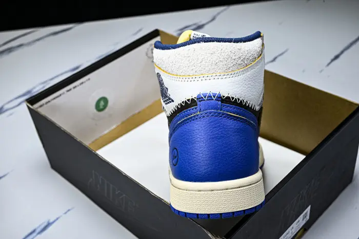 Fragment x Union x Air Jordan 1 Retro 