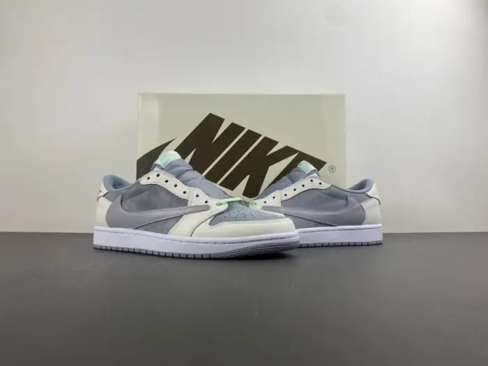 Travis Scott x Air Jordan 1 Low OG   "Medium Olive" 