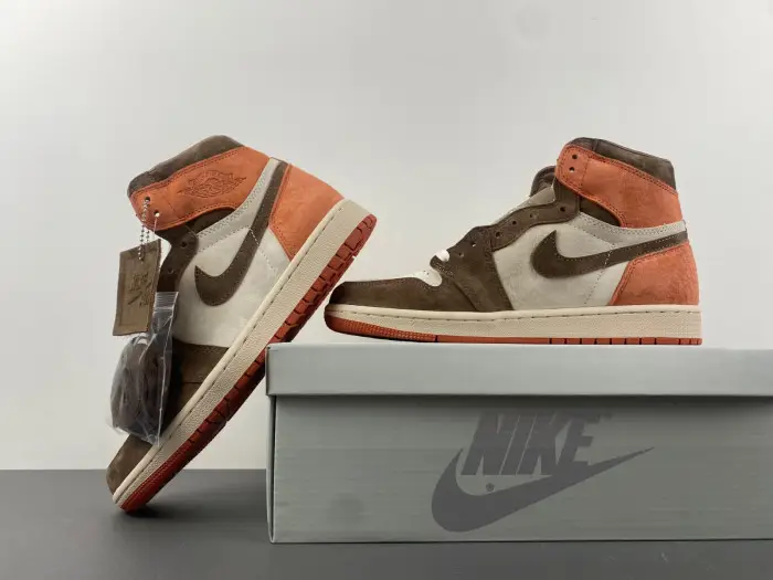 Air Jordan 1 High OG WMNS “Dusted Clay” 