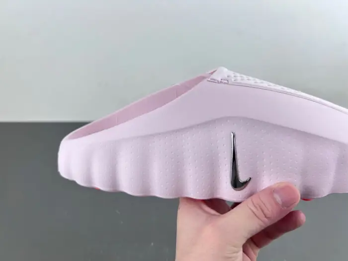 Nike Mind 001 
