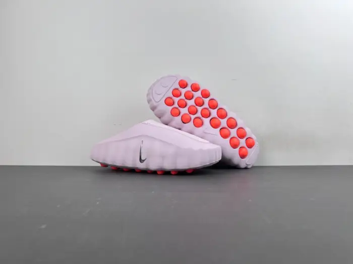 Nike Mind 001 