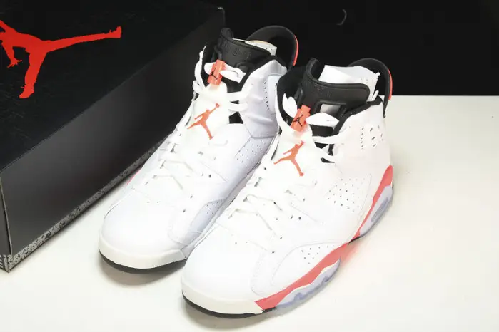 Air Jordan 6 Retro 'White Infrared' 