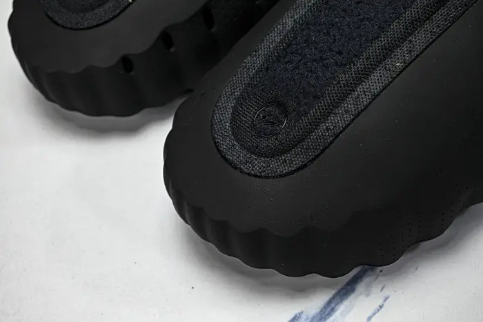 Mind 001 Slide Light Smoke Grey 