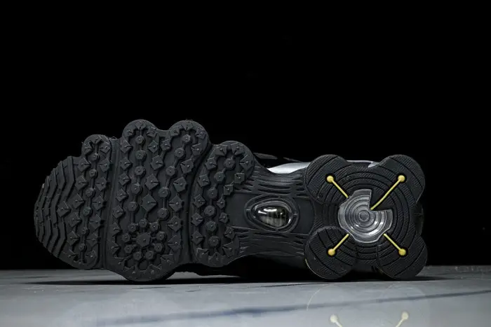 Nike Shox TL 