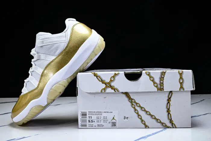 Air Jordan 11 Low   “Mother’s Day” 