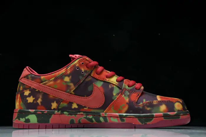Nike Dunk Low 