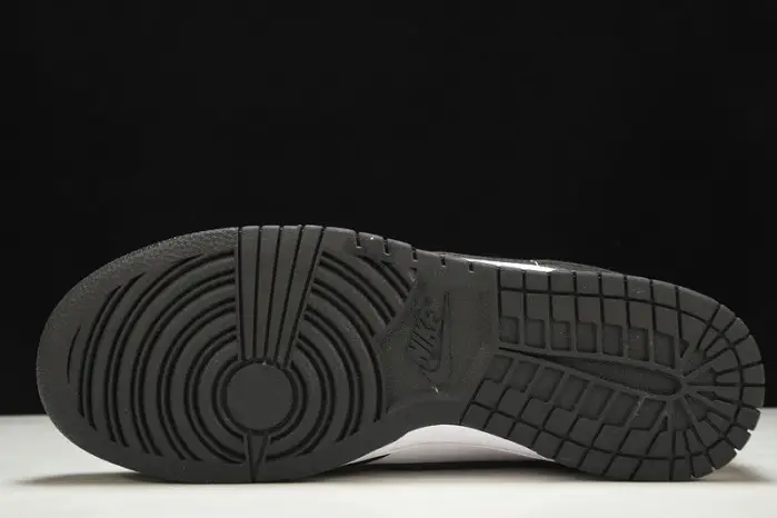 Nike Dunk Low Next Nature White Black 