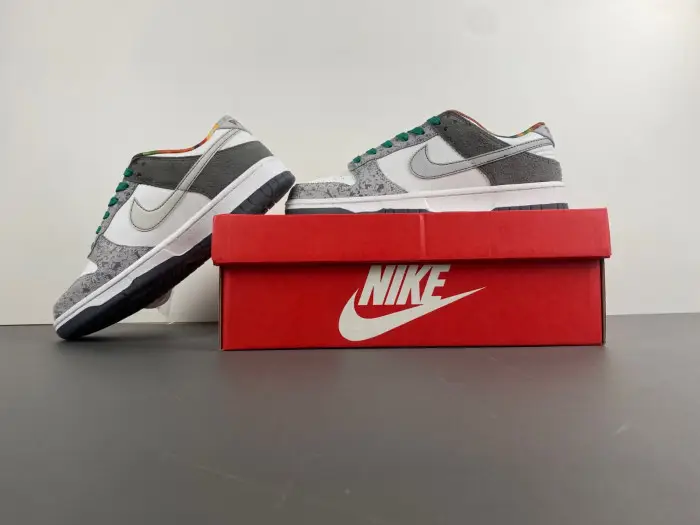 Dunk Low Premium 