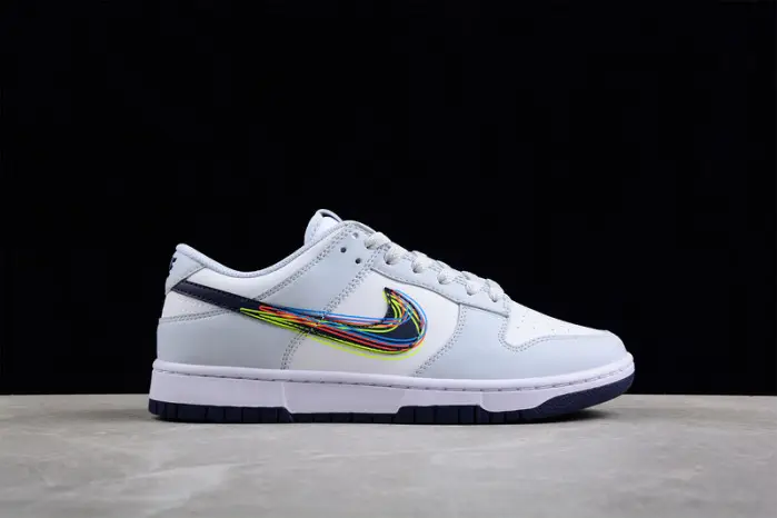 Nike SB Dunk Low 