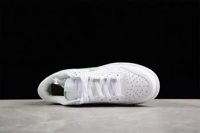 Nike Dunk Low Honeydew 