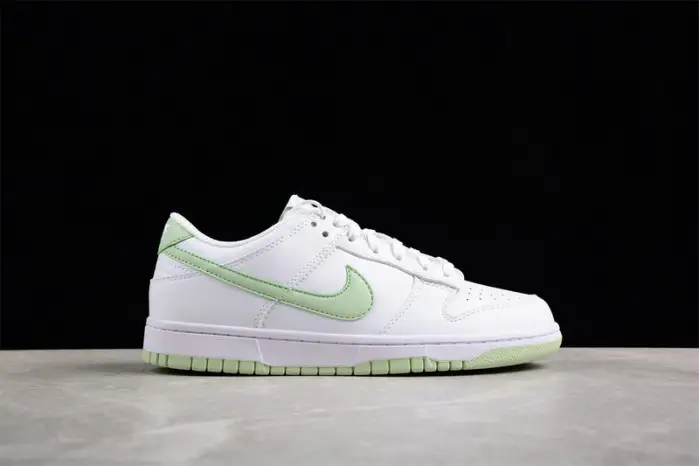 Nike Dunk Low Honeydew 