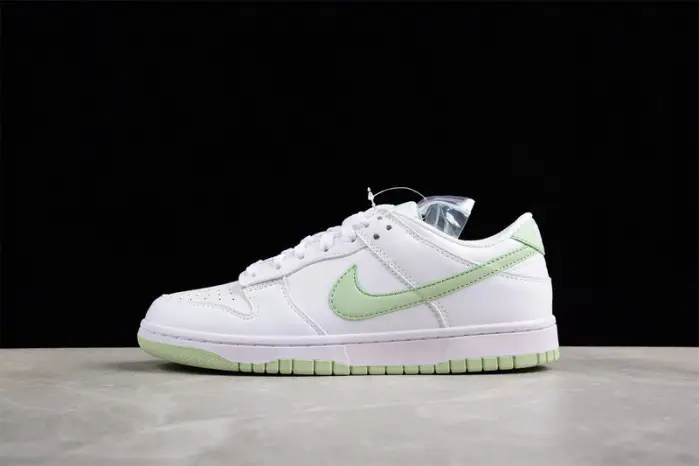 Nike Dunk Low Honeydew 