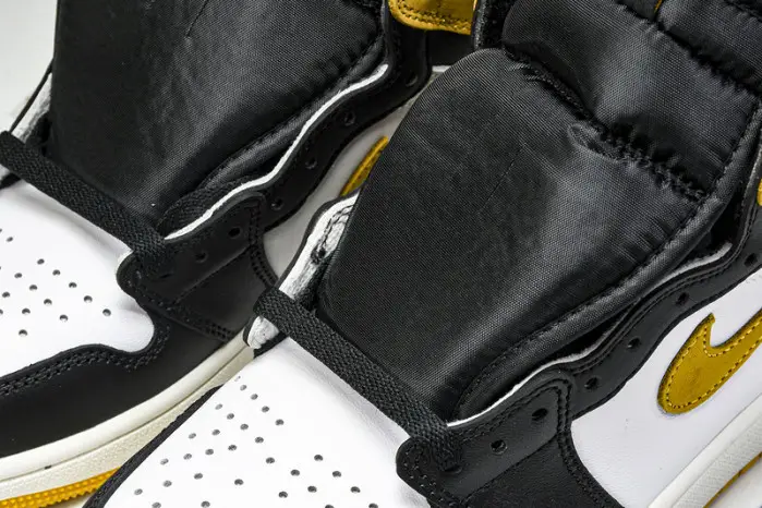 Air Jordan 1 High 