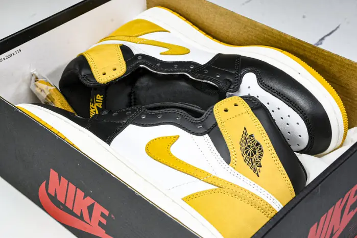Air Jordan 1 High 