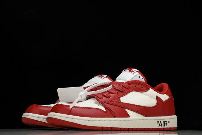 Travis Scott x Air Jordan 1 Low OG 