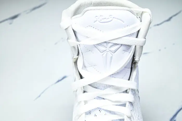 Nike Kobe 9 Elite Protro "HALO" 