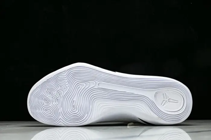 Nike Kobe 9 Elite Protro "HALO" 