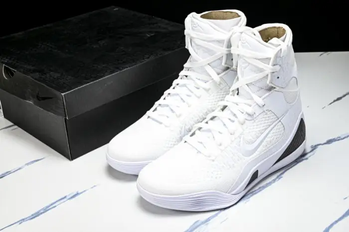 Nike Kobe 9 Elite Protro "HALO" 