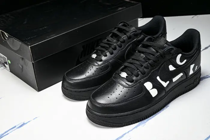 CDG x Nike Air Force 1'07 Low 
