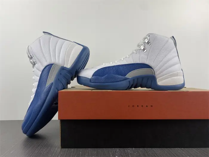 Jordan 12 Retro French Blue (2016) 
