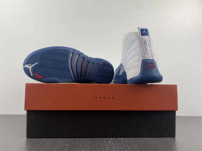 Jordan 12 Retro French Blue (2016) 
