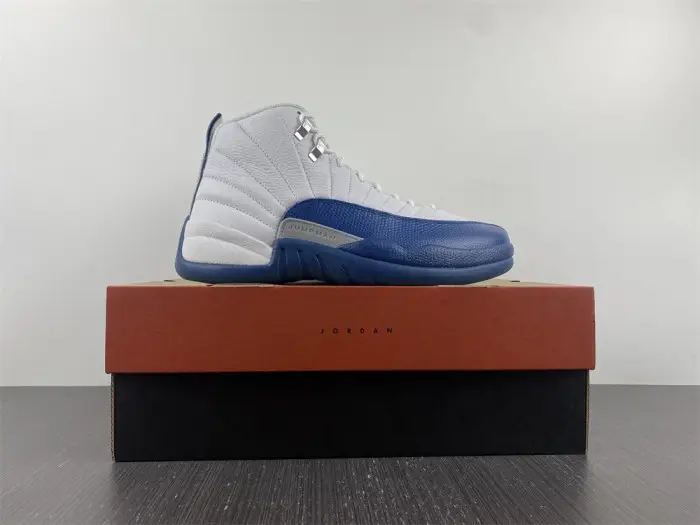 Jordan 12 Retro French Blue (2016) 