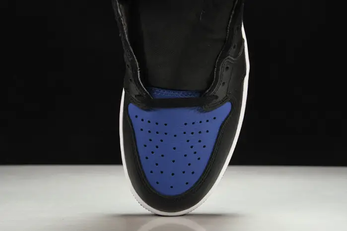 Jordan 1 Retro Royal (2017) 