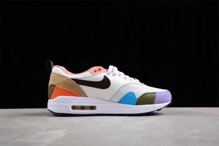 NIKE AIR MAX 1 